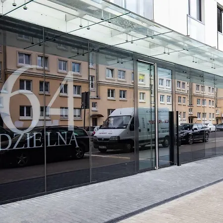 Rent Like Dzielna 64 公寓 *